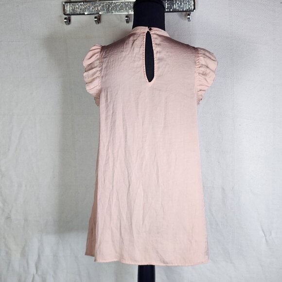 Massimo Blush Pink Ruffle Cap Sleeve Keyhole Front and Back Poly Top Size XS - Picture 7 of 16